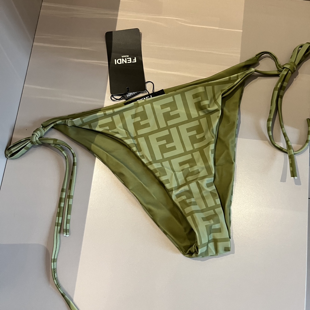 フェンディ水着 FENDI 2024新作 ビキニ