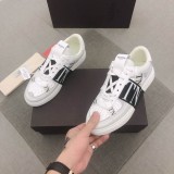 ヴァレンティノ靴 VALENTINO 2024新作 カーフスキン レースアップ スニーカー