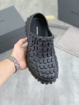 バレンシアガ靴 BALENCIAGA 2024新作 カップルスタイルアウトドアハーフスリップサンダル下駄