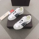 ヴァレンティノ靴 VALENTINO 2024新作 カーフスキン レースアップ スニーカー