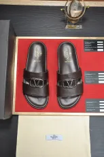 ヴァレンティノ靴 VALENTINO 2024新作 スリッパ