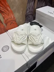 ヴェルサーチ靴 Versace 2024新作 スリッパ