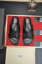 ヴァレンティノ靴 VALENTINO 2024新作 スリッパ