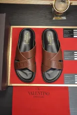 ヴァレンティノ靴 VALENTINO 2024新作 スリッパ