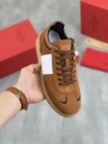 ヴァレンティノ靴 VALENTINO 2024新作 スポーツシューズ