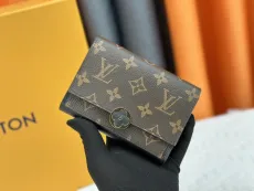 ルイヴィトン財布 LOUIS VUITTON 2024新作 財布 M64587
