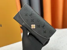 ルイヴィトン財布 LOUIS VUITTON 2024新作 財布 M63918