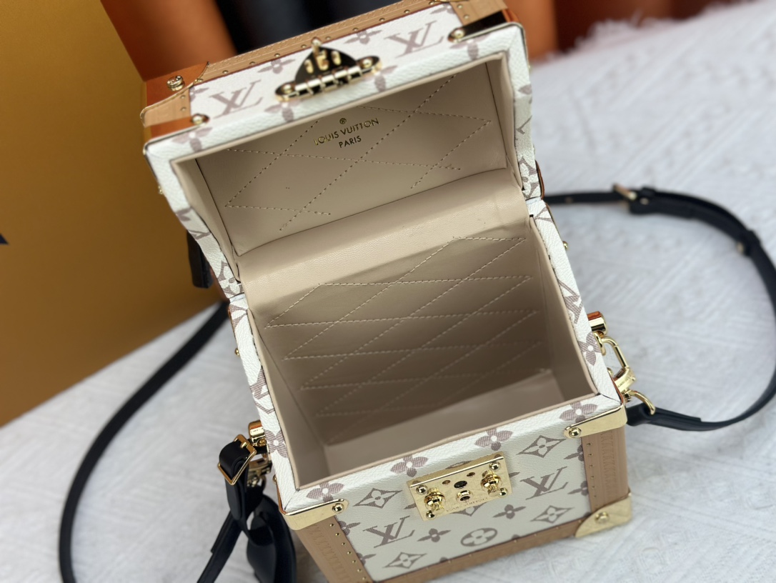 ルイヴィトン財布 LOUIS VUITTON 2024新作 ウォレット M10079
