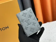 ルイヴィトン財布 LOUIS VUITTON 2024新作 M62899 ウォレット