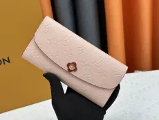 ルイヴィトン財布 LOUIS VUITTON 2024新作 財布 M63918