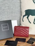 サンローラン財布 Yves Saint Laurent 2024新作 二つ折りクリップウォレット 414404