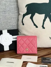 シャネル財布 CHANEL 2024新作 2つ折りショートウォレット A84028
