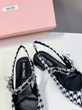 ミュウミュウ靴 Miu Miu 2024新作 クラシックなメリージェーンファッションシューズ