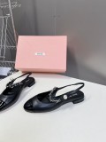 ミュウミュウ靴 Miu Miu 2024新作 クラシックなメリージェーンファッションシューズ