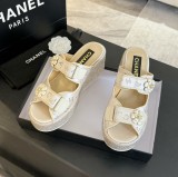 シャネル靴 CHANEL 2024新作 厚底ラインストーンスリッパ