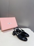 ミュウミュウ靴 Miu Miu 2024新作 クラシックなメリージェーンファッションシューズ