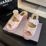 シャネル靴 CHANEL 2024新作 厚底ラインストーンスリッパ