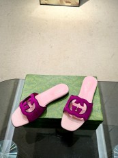 グッチ靴 GUCCI 2024新作 フラットビーチサンダルハイバージョンスリッパ