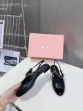 ミュウミュウ靴 Miu Miu 2024新作 クラシックなメリージェーンファッションシューズ