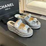 シャネル靴 CHANEL 2024新作 厚底ラインストーンスリッパ