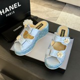 シャネル靴 CHANEL 2024新作 厚底ラインストーンスリッパ