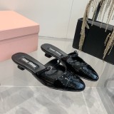 ミュウミュウ靴 Miu Miu 2024新作 春夏のポインテッドトゥキトゥンヒールトゥシューズとトゥサンダル