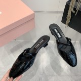 ミュウミュウ靴 Miu Miu 2024新作 春夏のポインテッドトゥキトゥンヒールトゥシューズとトゥサンダル