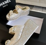 シャネル靴 CHANEL 2024新作 厚底ラインストーンスリッパ