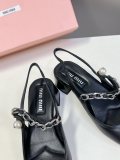 ミュウミュウ靴 Miu Miu 2024新作 クラシックなメリージェーンファッションシューズ