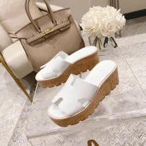 エルメス靴 HERMES 2024新作 I字型厚底スリッパ