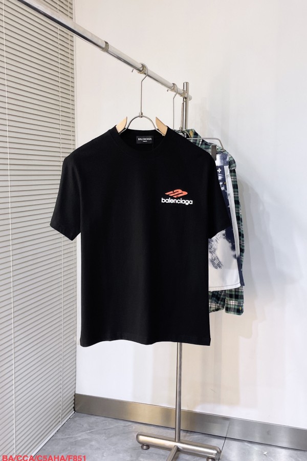 バレンシアガ服 BALENCIAGA 2024年新作 半袖Tシャツ