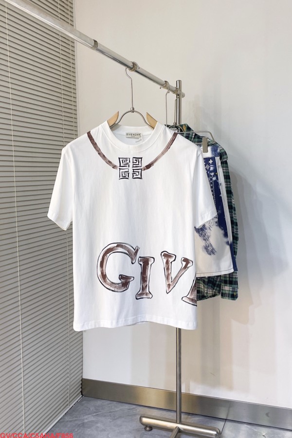 ジバンシィ服 GIVENCHY 2024年新作 半袖Tシャツ