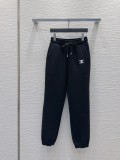 セリーヌ服 CELINE 2024新作 カジュアルなスウェットシャツとパンツのスーツ