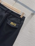 ミュウミュウ服 Miu Miu 2024新作 スーツのワイドレッグパンツ