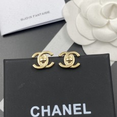 シャネルピアス CHANEL 2024新作 イヤリング