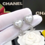 シャネルピアス CHANEL 2024新作 イヤ