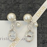 ディオールピアス DIOR 2024新作 イヤ