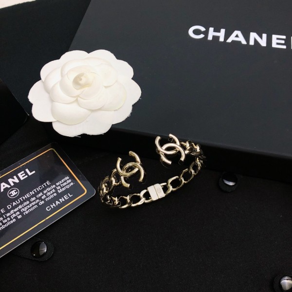 シャネルブレスレット CHANEL 2024新作 ブレスレット