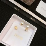 ディオールピアス DIOR 2024新作 イヤ