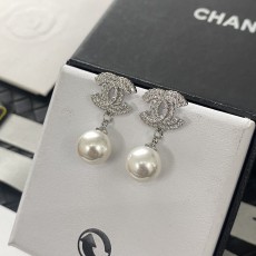 シャネルピアス CHANEL 2024新作 イヤ