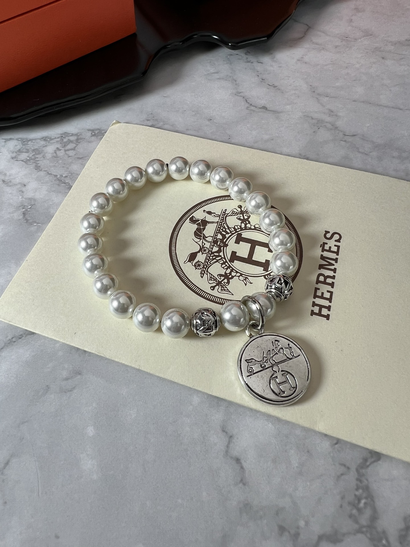 エルメスブレスレット HERMES 2024新作 ブレスレット