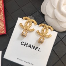 シャネルピアス CHANEL 2024新作 イヤ