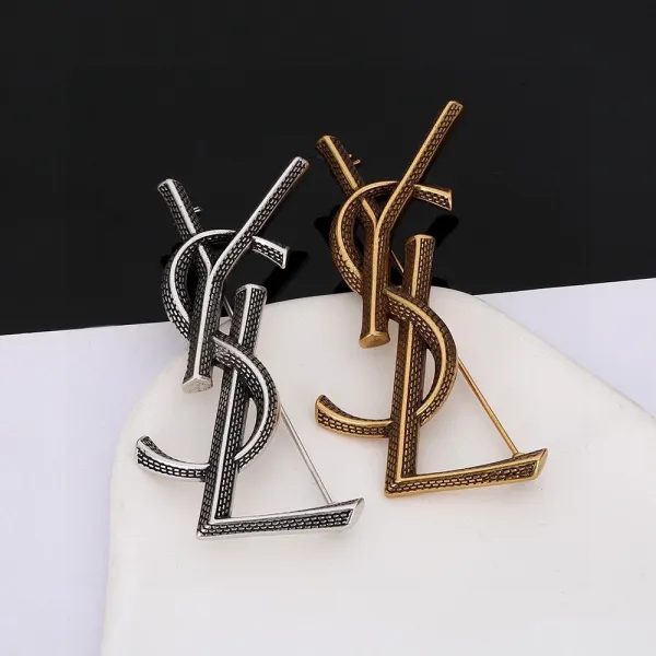 サンローランブローチ Yves Saint Laurent 2024新作 ブローチ