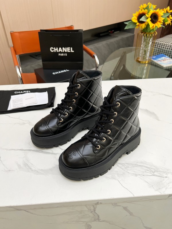 シャネル靴 CHANEL 2024新作 ブーツ