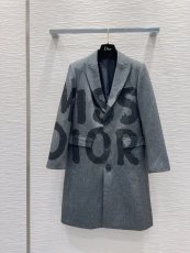 ディオール服 DIOR 2024新作 オートクチュール生地のスーツ