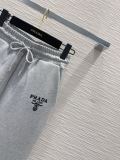 プラダ服 PRADA 2024新作 フード付きスウェットシャツセット