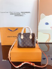 ルイヴィトンバッグ LOUIS VUITTON 2024新作 枕バッグ