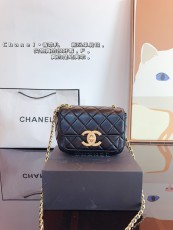 シャネルバッグ CHANEL 2024新作 ショルダーバッグ