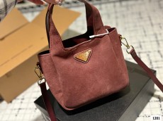 プラダバッグ PRADA 2024新作 バケツバッグ