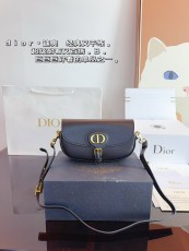 ディオールバッグ DIOR 2024新作 ボビーサドルバッグ